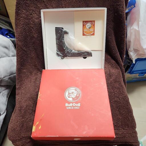 安野 光雅 ブルドッグソース 記念プレート(非売品) 安野 光雅 ブルドッグソース 記念プレート (かなぱんだプロフ確認