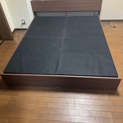 クイーンサイズ相当 ベッドフレーム（コンセント付き／引き出しなし...
