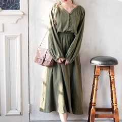 【GRL】Vネックワンピース