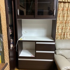 食器棚