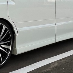 LARGUS車高調　の画像