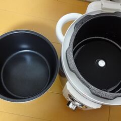 ■アルファックス・コイズミ ミニ電気圧力鍋 LPC-T12/W [ホワイト] 炊飯器の画像