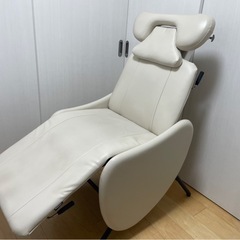 【美品】タカラベルモント Riche（リーチェ） アイラッシュ・エステ用チェア ホワイト
の画像