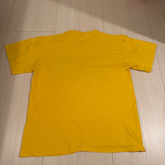 RayBan 黄Tシャツの画像