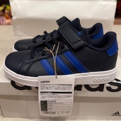adidasスニーカー  19.0 の画像
