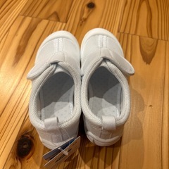 新品‼️子供用　上履き16.5cmの画像
