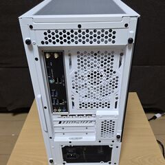 Ryzen7＆RX6700XT搭載　ホワイトカラーのコスパ最強ゲーミングPCの画像