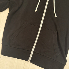 H&M 黒パーカーの画像