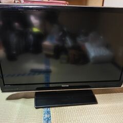 東芝　REGZA　42型液晶テレビ