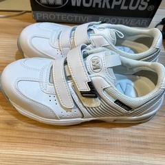 安全靴　22.5cmの画像