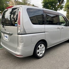 審査なし！誰でも分割購入可能！【大阪店】日産　セレナ　20Sの画像