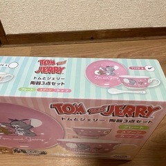 トムとジェリー 陶器3点セットの画像