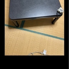 テーブル