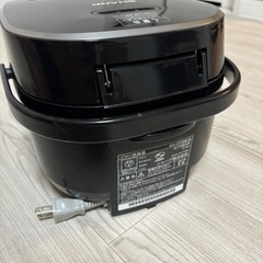 SHARP 炊飯器 ブラック KS-CF05B-Bの画像