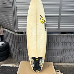 中古　justiceサーフボード