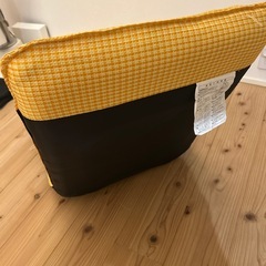 折りたたみイスの画像