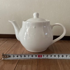 ワインクーラー&シャンパングラス&teaポットの画像