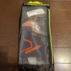 アルパインスターズ　TECH-1KXV2 カートグローブ Lサイズ