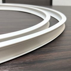 曲がるカーテンレール 自在に曲げられる 約2.5m DIY 間仕切り 目隠し 天井取付可 の画像