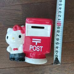 キティちゃんと 郵便ポスト貯金箱の画像