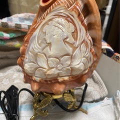 カメオのランプの画像