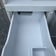 ４ドア冷蔵庫の画像