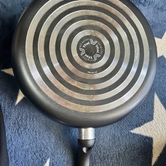 T-fal フライパン（30センチ）の画像