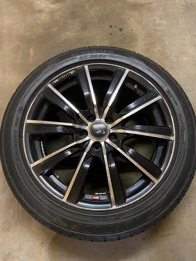 新品未使用】定価およそ50,000円 205/55R17 2023年製ラベル無し新品