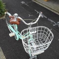 中古子供自転車３５９９　前後タイヤ新品！　ブリヂストン　リコリーナ　２２インチ　ギヤなし　LEDダイナモライト　 身長１２０㎝前後の画像