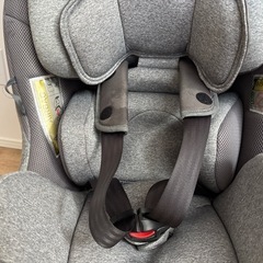 アップリカ　ISOFIX チャイルドシートの画像