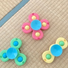 ハンドスピナー
の画像