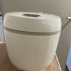 炊飯器の画像