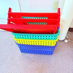 バスケットラック　おもちゃ箱　
キッズ収納 　の画像