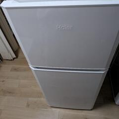 冷蔵庫　Haier　2ドア　単身　の画像