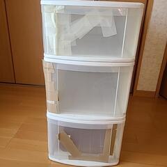 衣装ケースの画像