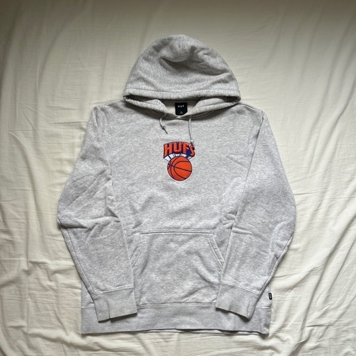 ☆HUF☆ バスケ 刺繍 パーカー Lサイズ グレー　フーディー　ストリート