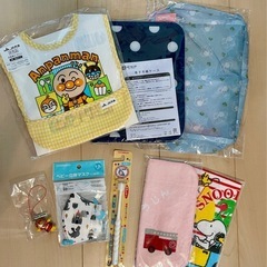 子ども食器、哺乳瓶消毒器などの画像