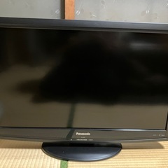 Panasonic 32型　液晶テレビ　