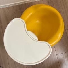 最終値下げ　【テーブル付】BUMBO 黄色　イエロー　ベビーチェアの画像
