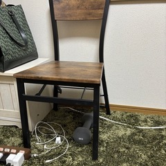 ニトリの折りたたみ椅子