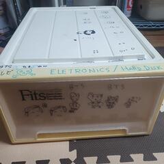 fits ケース