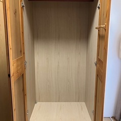 ワードローブ クローゼット 扉付き たんす カントリー ナチュラル【エレベーターなし3階】の画像