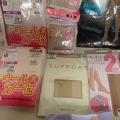 女性ストッキング、靴下、肌着、ショーツの画像