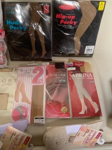 女性ストッキング、靴下、肌着、ショーツ