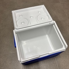 値下げ！人気のコールマン　クーラーボックスの画像