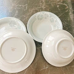 GIVENCHY 食器セット 高級 お花 ホワイト ペールブルー 食器セットの画像