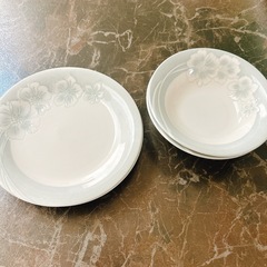 GIVENCHY 食器セット 高級 お花 ホワイト ペールブルー...