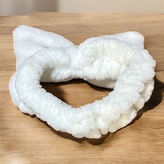 【Rady】ヘアバンド✿白✿刺繍✿リボンの画像