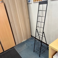 カタログスタンドA4 7段　の画像
