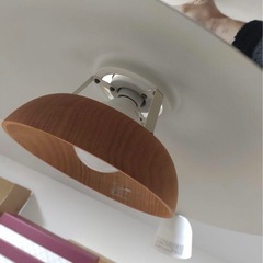 木製シェードランプの画像